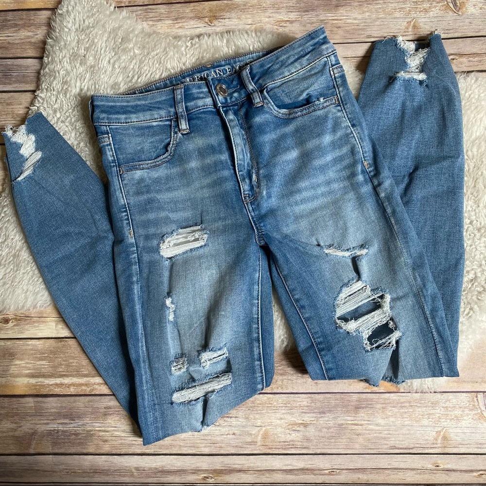 American Eagle Outfitters Ripped Hi-Rise Jeggings